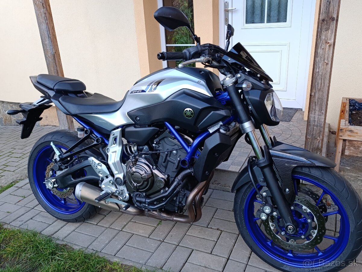 Yamaha MT 07 - 2