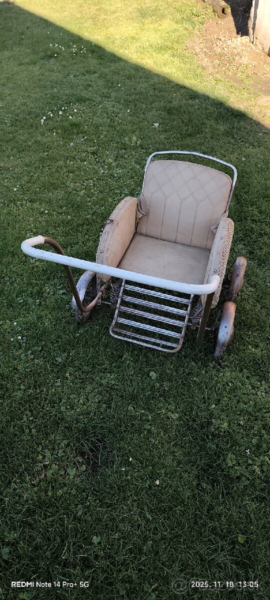 Retro detský Kočík - 2