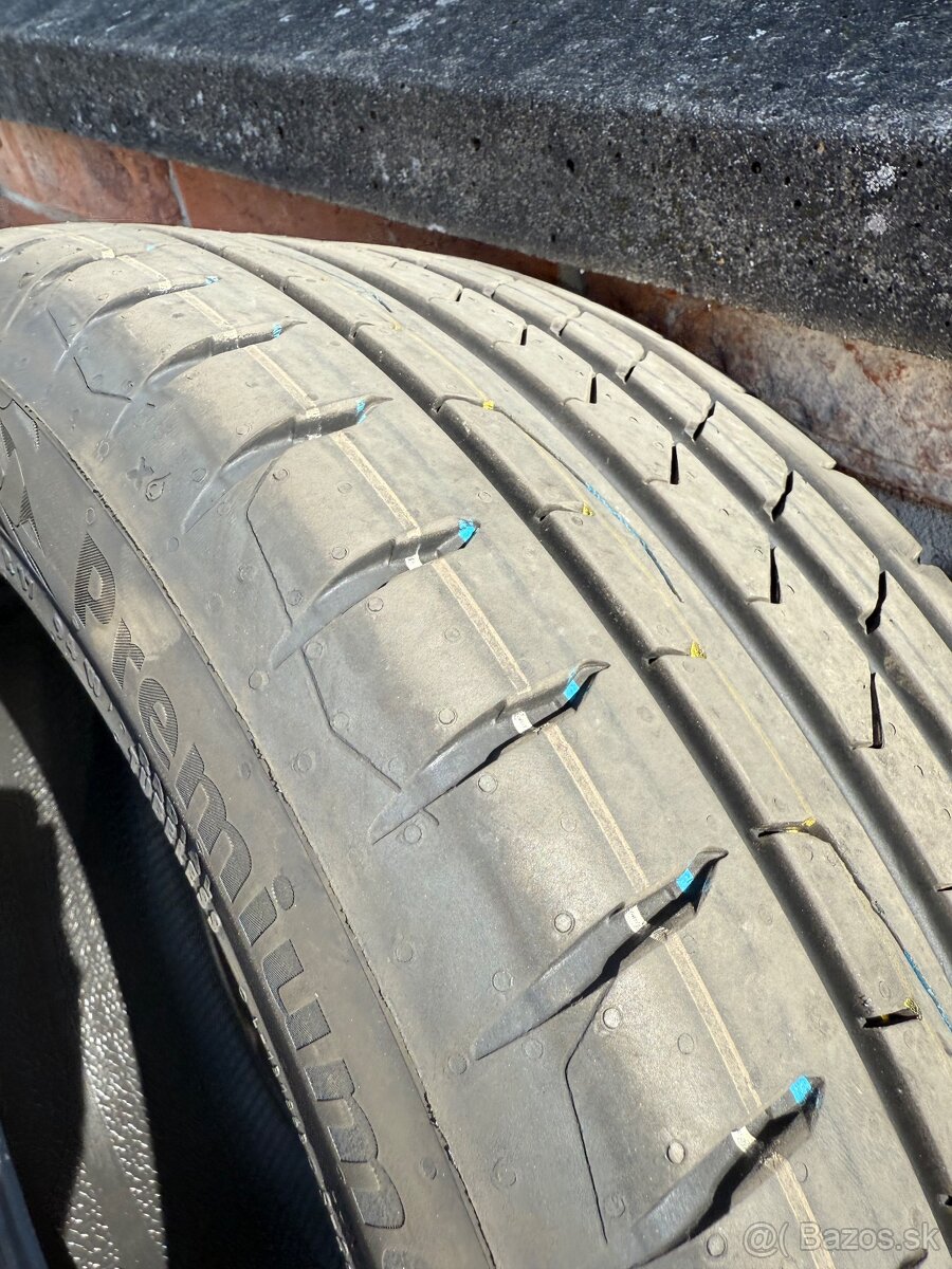 Continental Premium Contact 7 225 / 50 R 17 94W - 2