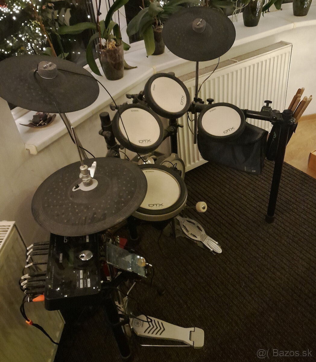 Elektronicke bicie YAMAHA DTX582K - 2