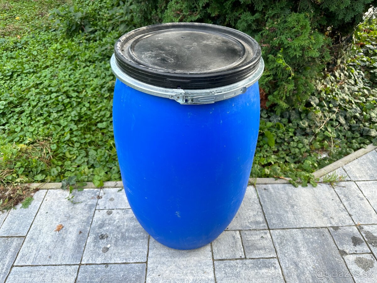 Plastový sud 120 l - 2