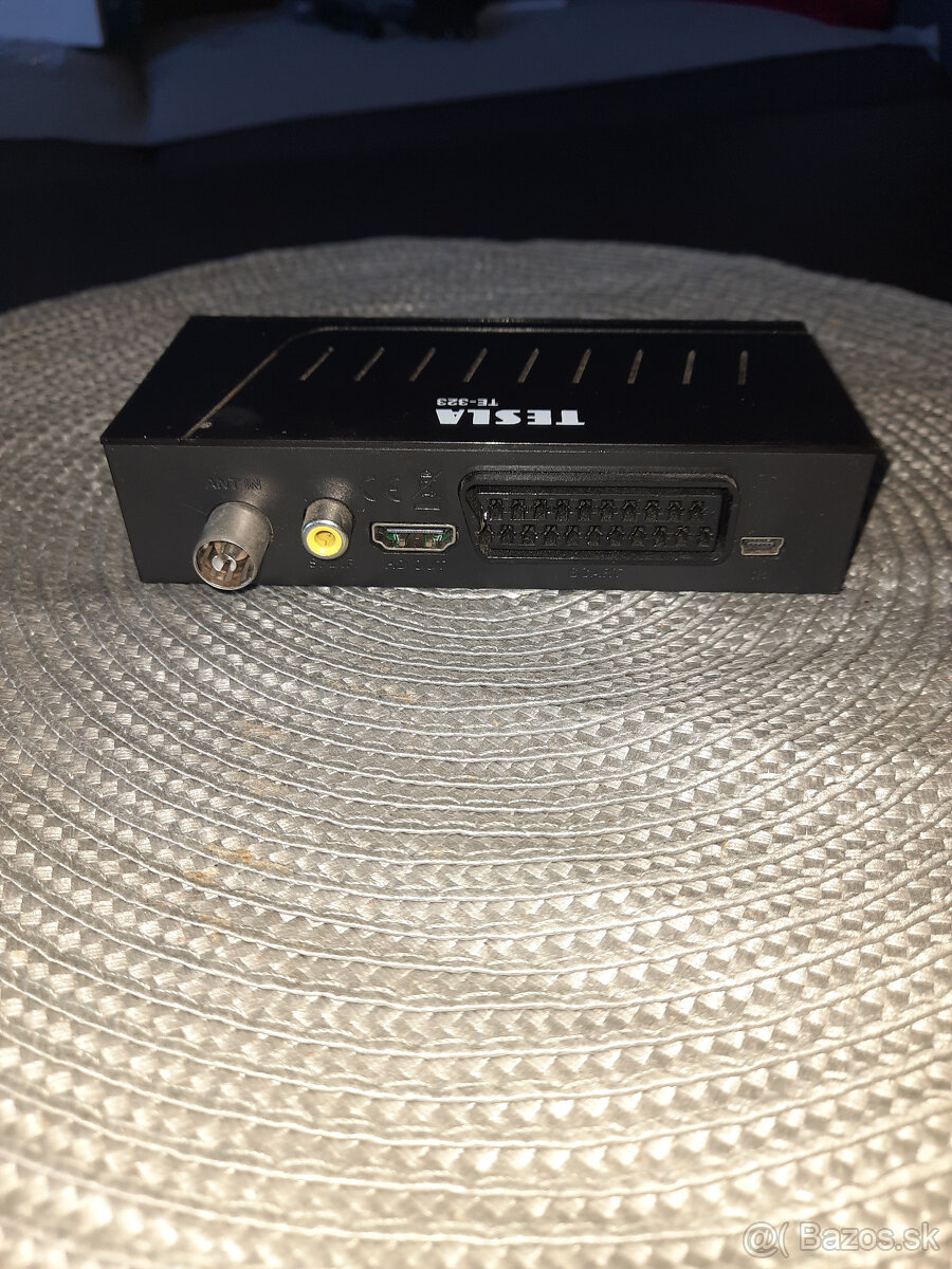 Set Top box Tesla TE-323 - 2
