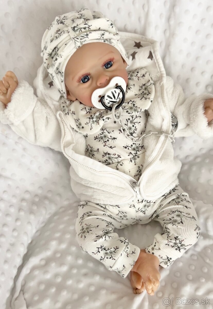 Realistická bábika Manuela - 2