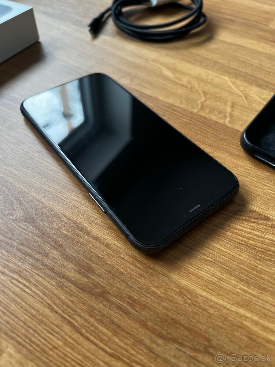 Apple iPhone 11 128GBj - 2