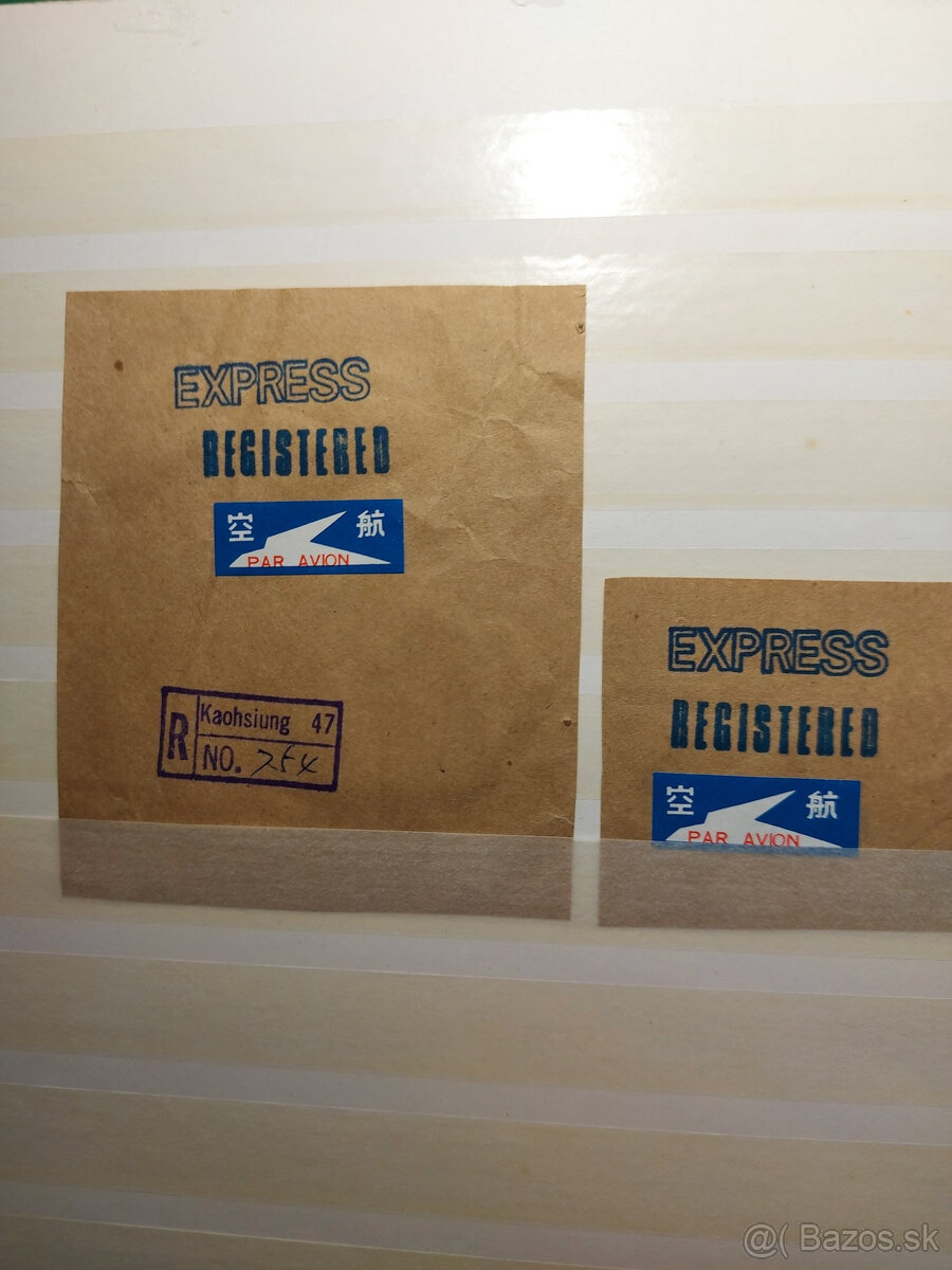 Air mail - Par avion poštové nálepky - 2