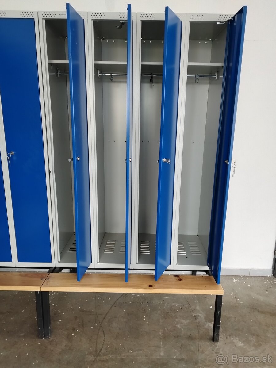 Šatnikova skrinka - 2