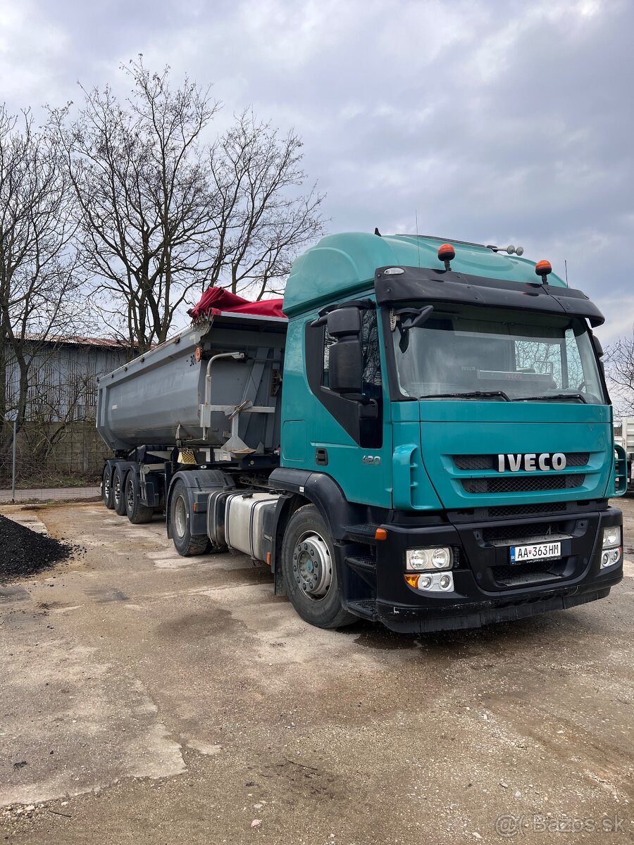 Tahač Iveco 420 + naves - 2