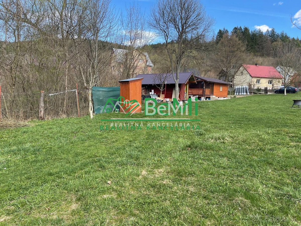 011-14-MIKUa - Ponúkame na predaj jedinečný stavebný pozemok - 2