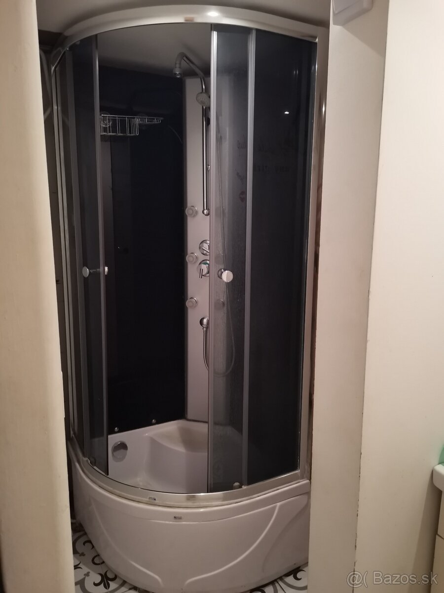 2.izbovy 42m2 byt Hlinkova Mier - 2