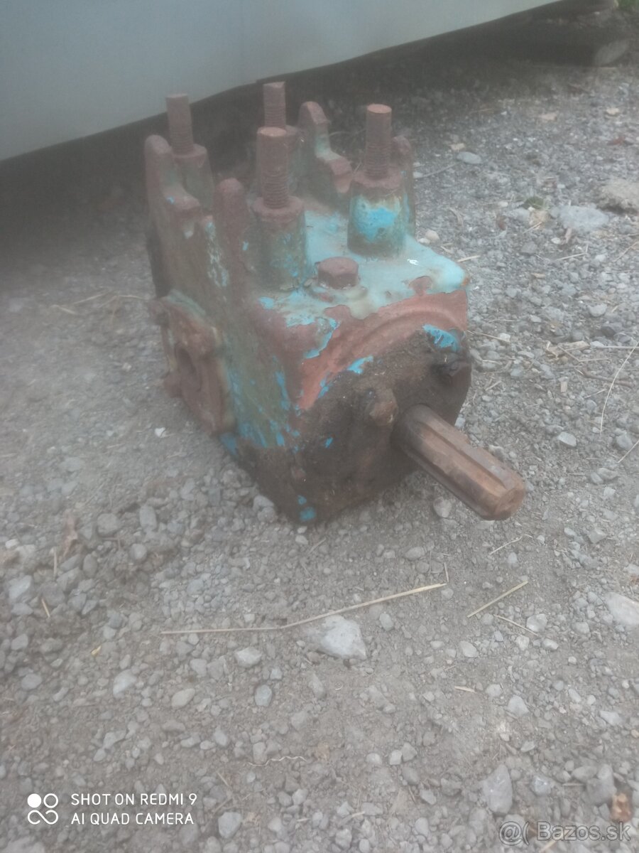 Uhlová prevodovka - 2