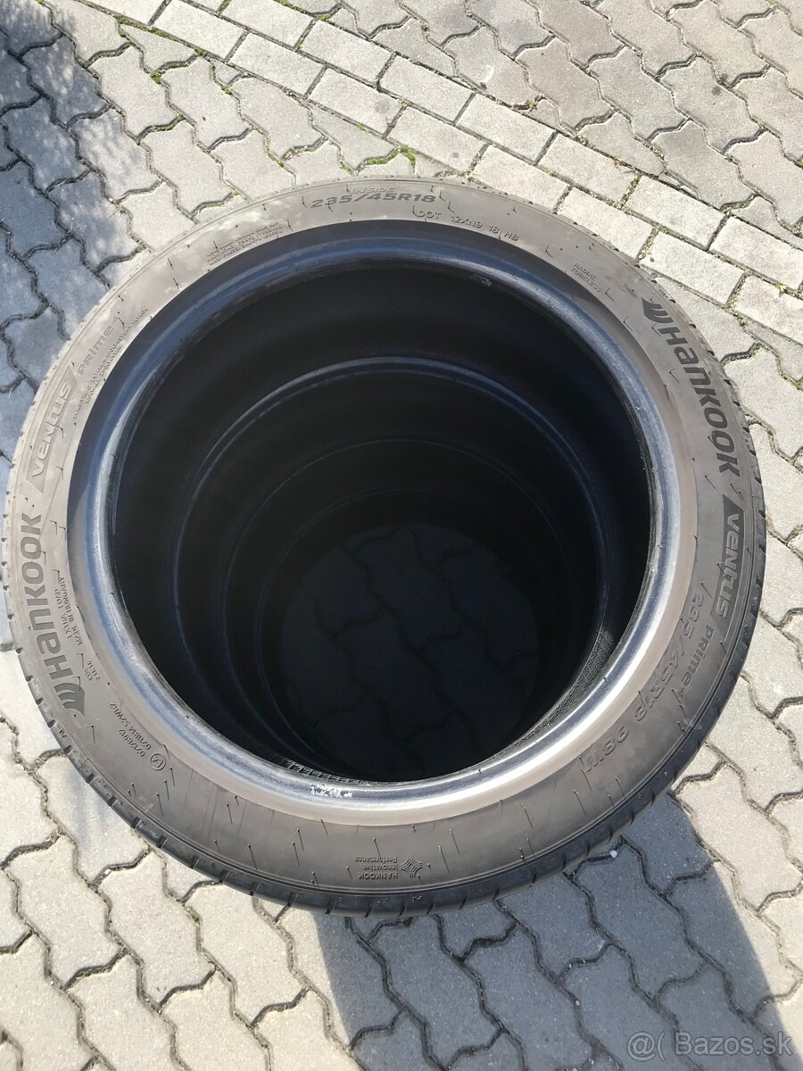 Letné pneumatiky Hankook 235/45R18 - 2