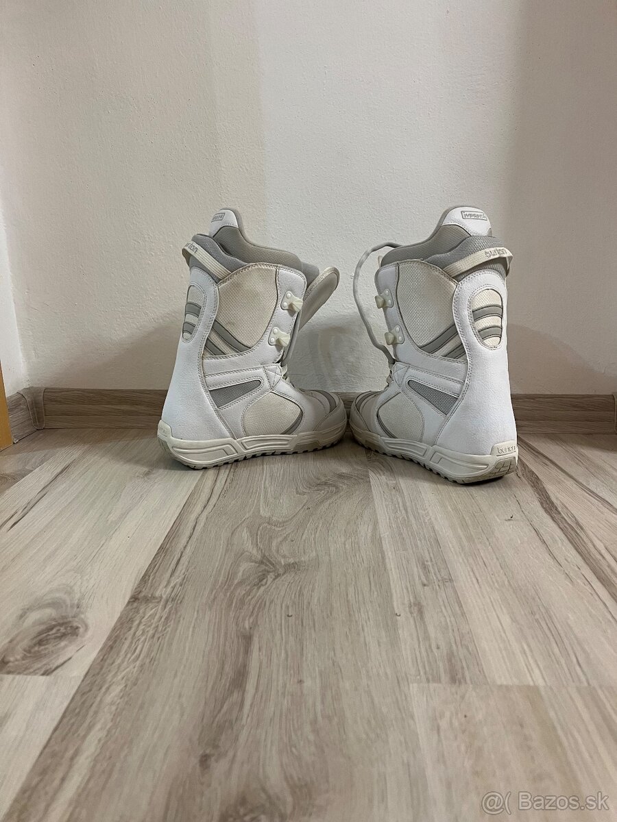 Burton veľkosť 35 - 2