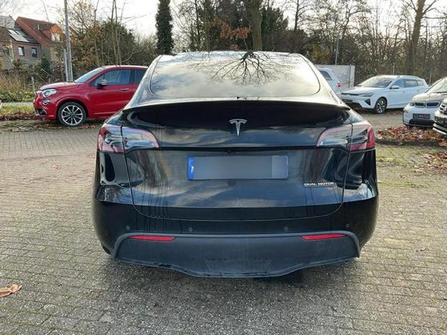 Tesla Model Y PERFORMANCE 534 hp - 2