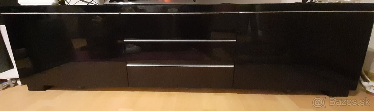 TV stolík IKEA BESTA - 2