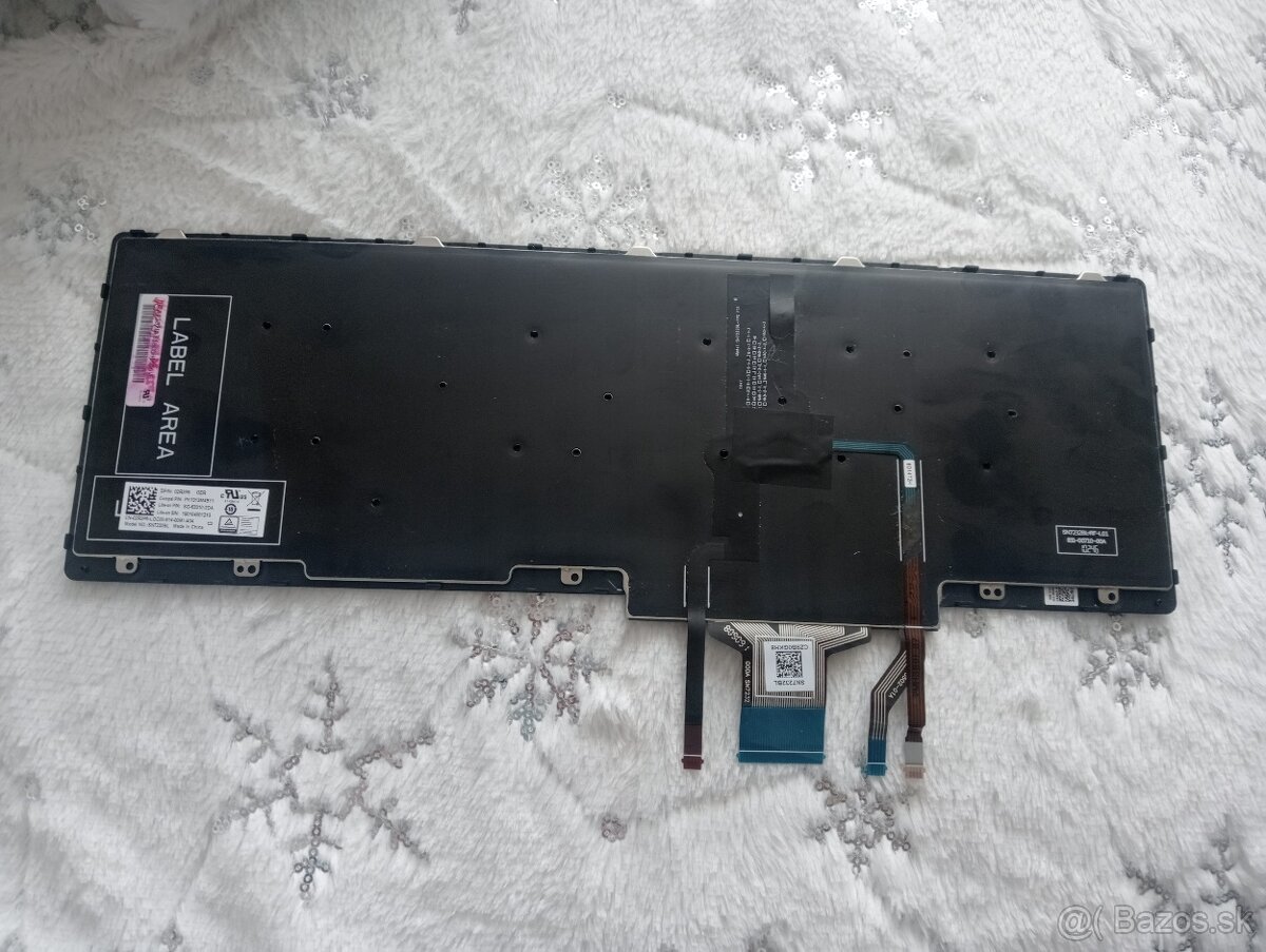 predám klávesnicu z notebooku Dell Latitude 5590 - 2