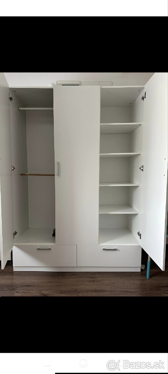 Na predaj šatníková skriňa - 2