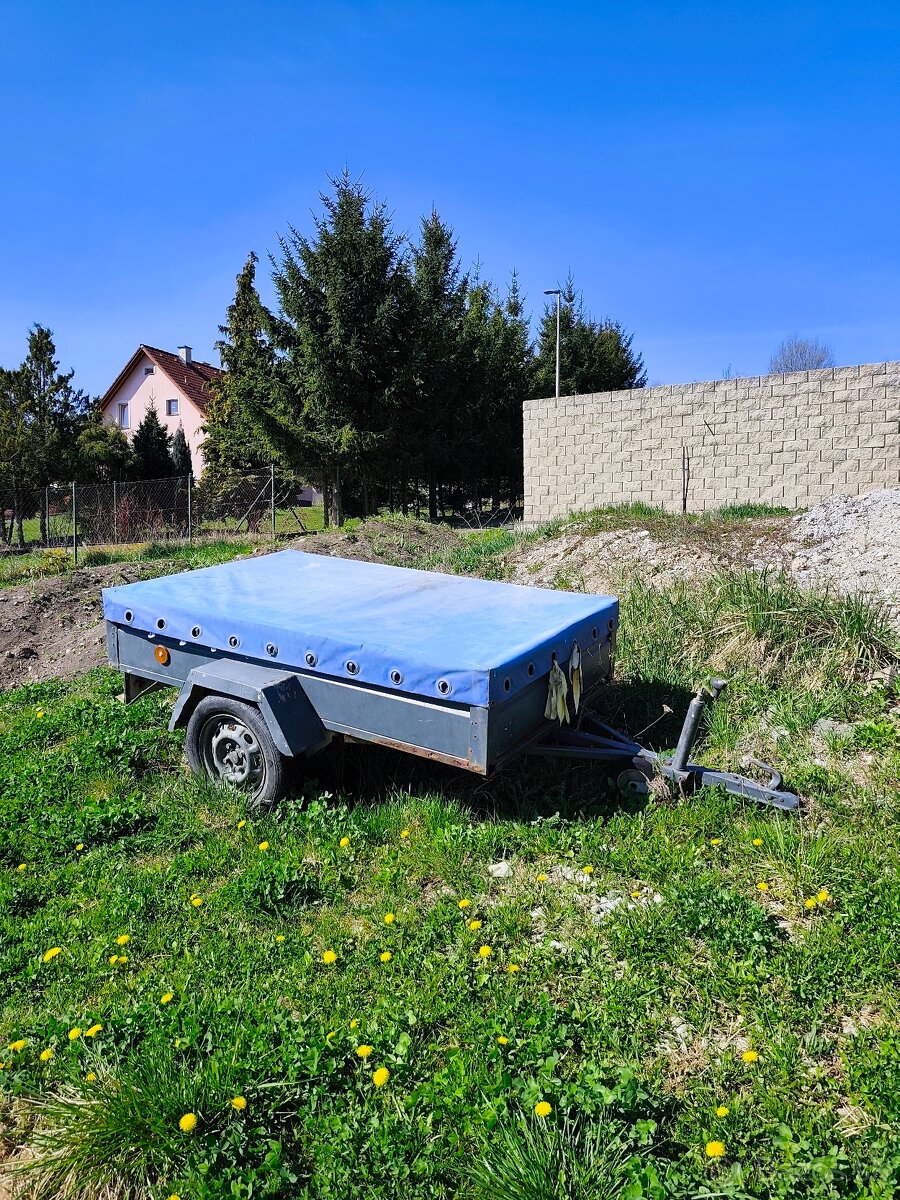 Prívesný vozík - 2
