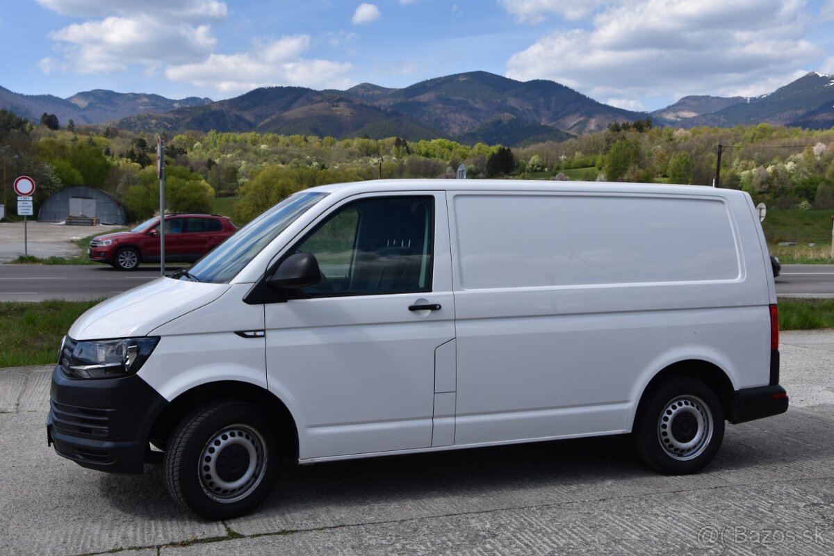 Volkswagen Transporter - 2