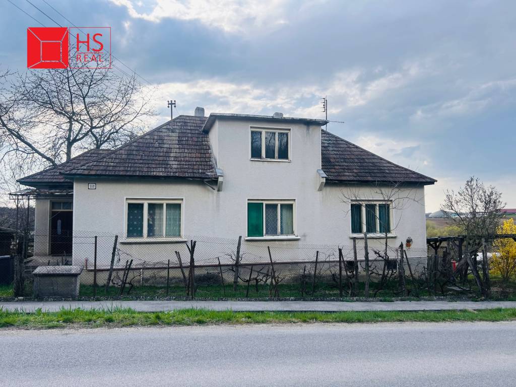 Predaj staršieho RD v obci Dubník - 2