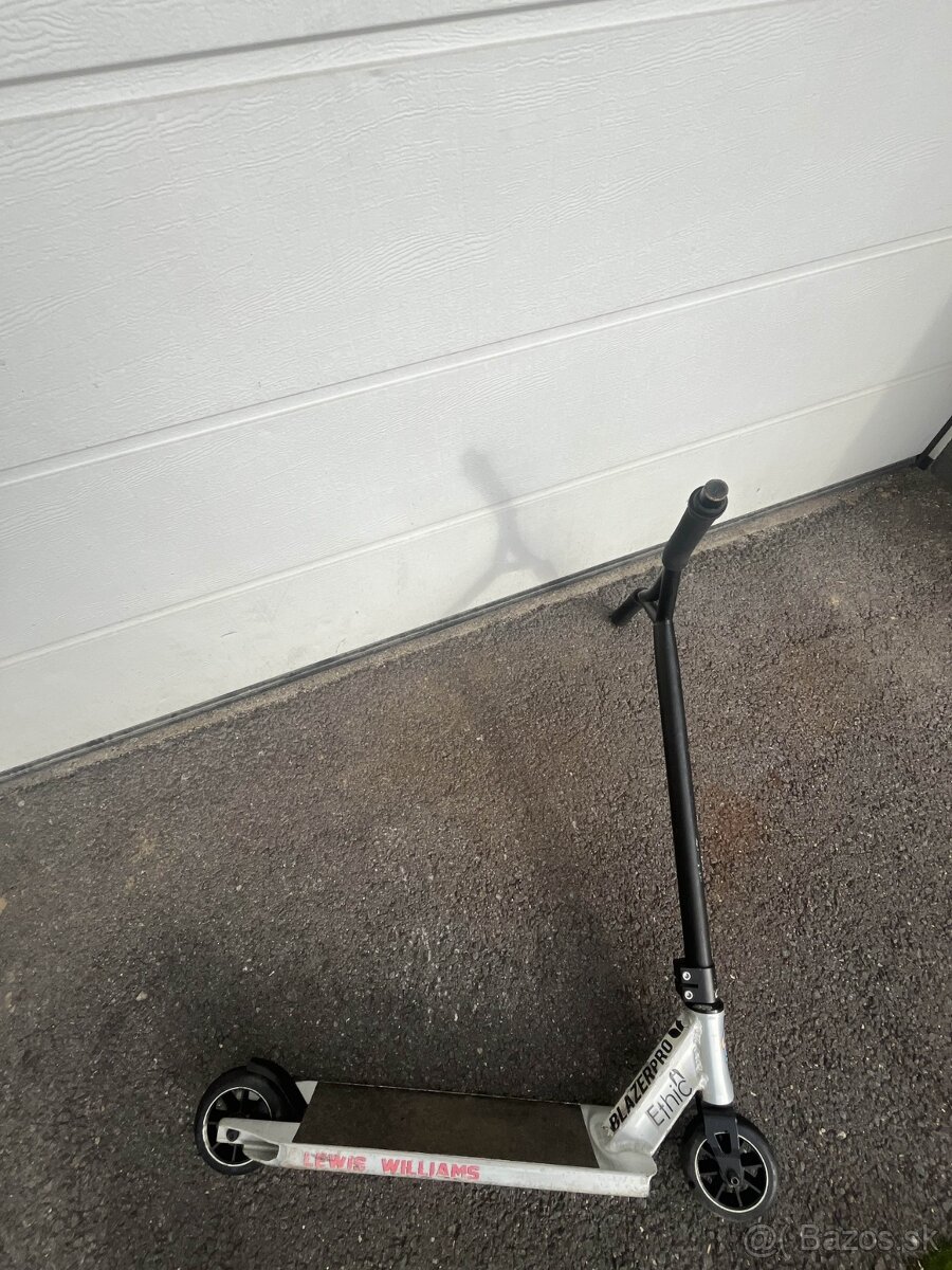 Freestyle kolobežka - 2