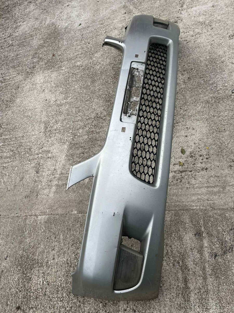 Lexus is200 predný nárazník plus hmlovky - 2