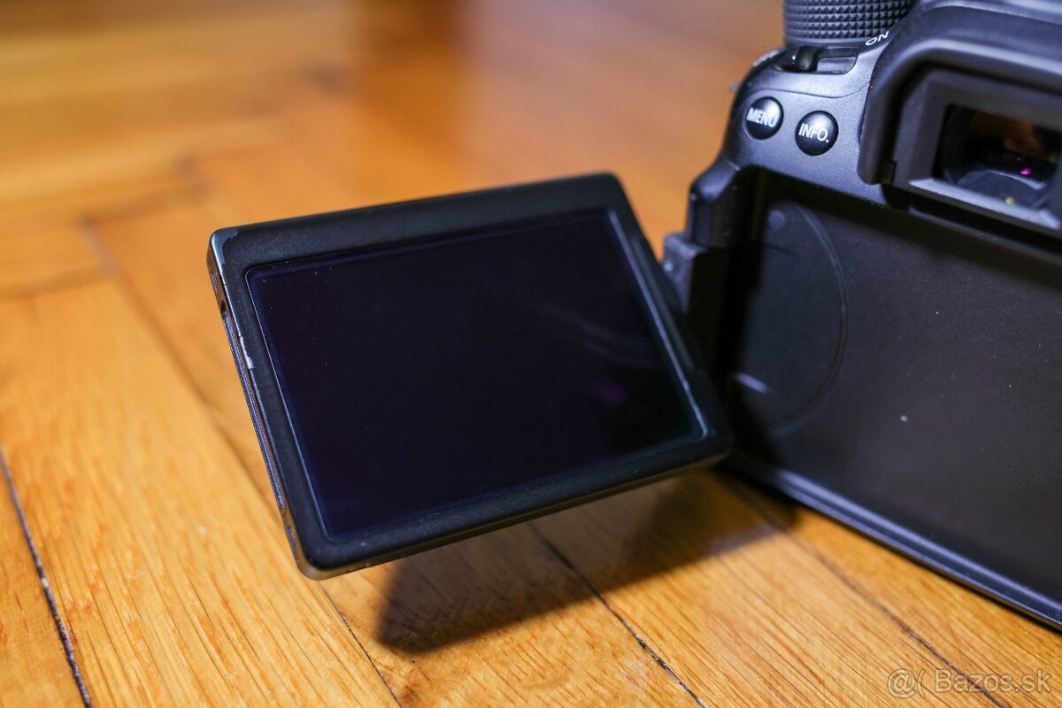 Canon 70D + 18-135mm - 2