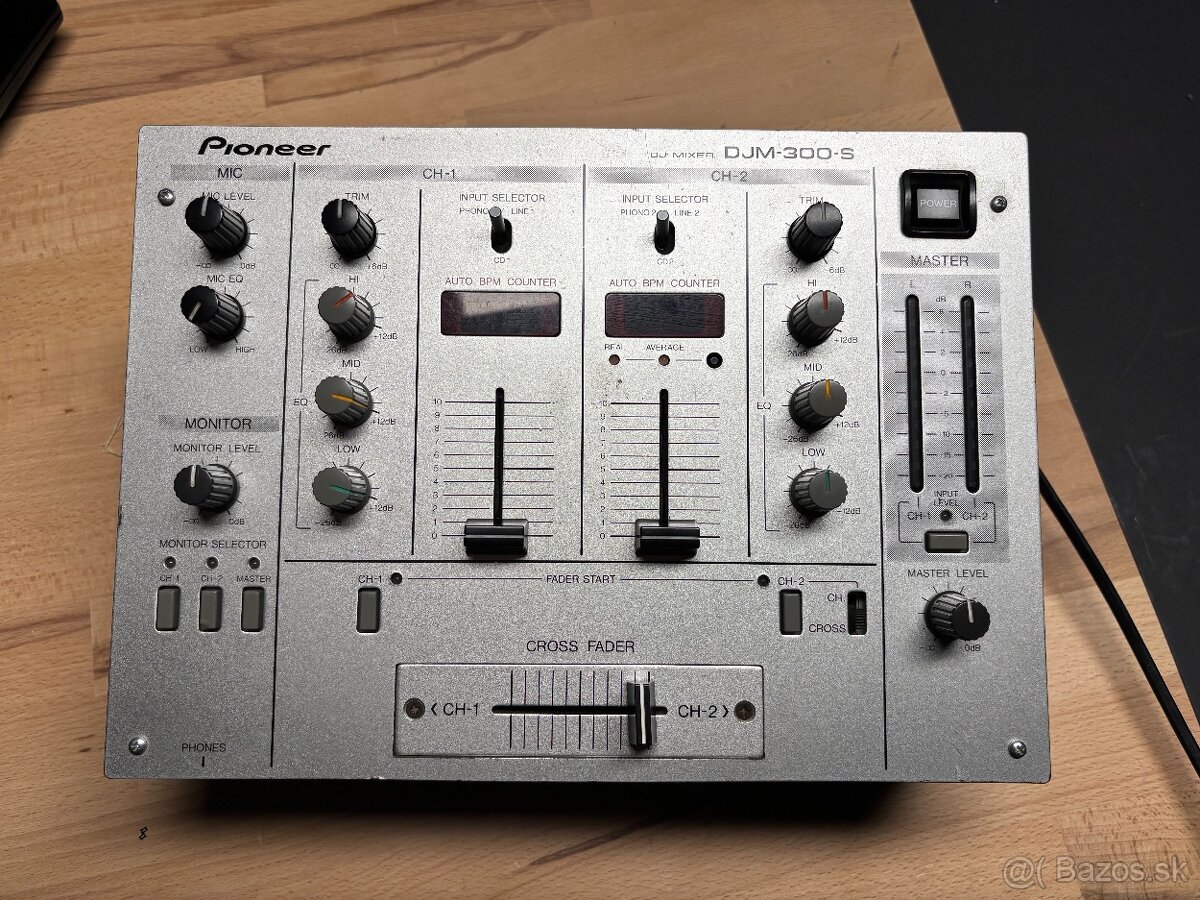 Predám DJ mix Pioneer SDJ-300S (silver) - 2