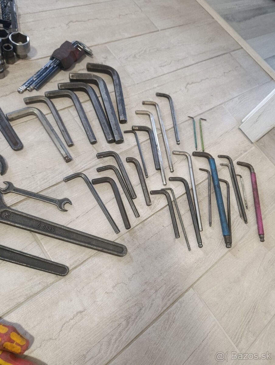 Náradie, ložiská, kľúče - 2