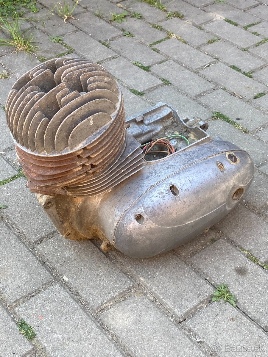 Motor ČZ 175/450 - 2