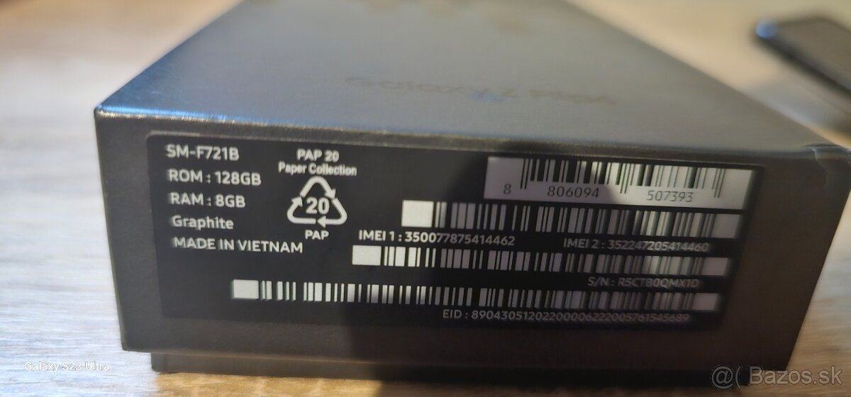 Samsung galaxi z flip 4 - 2