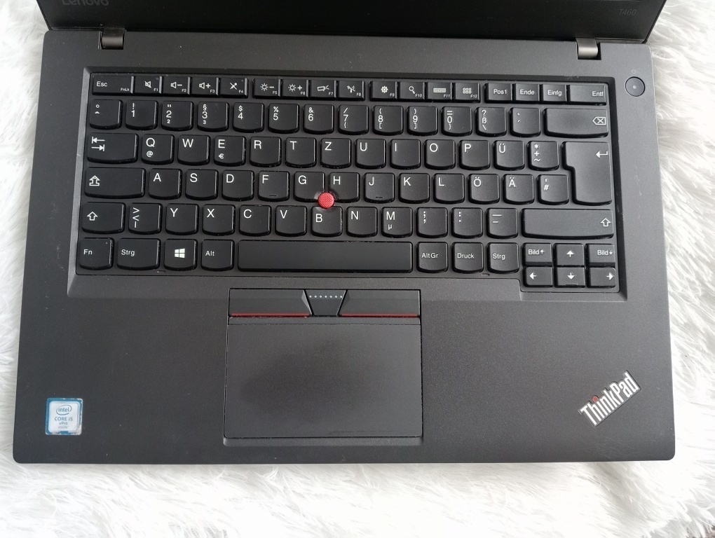 predám Lenovo Thinkpad T460 , Intel i5 , 8gb ram , Win 10 - 2