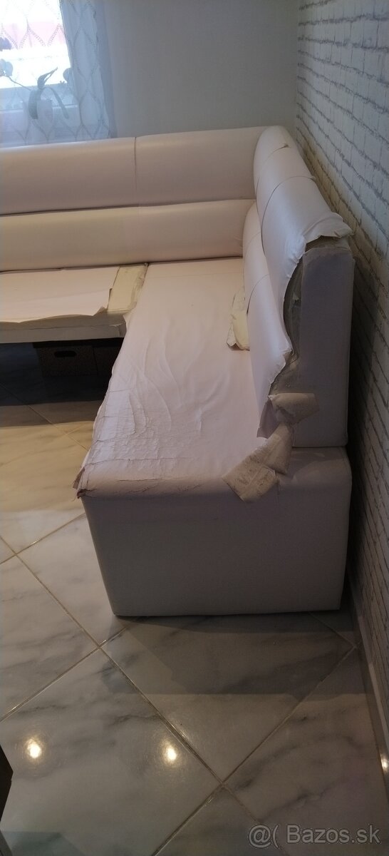 Rohová kuchynská lavica - 2