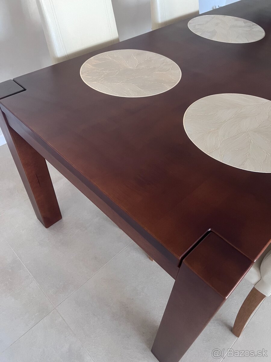 Jedálenský stôl masív - 2