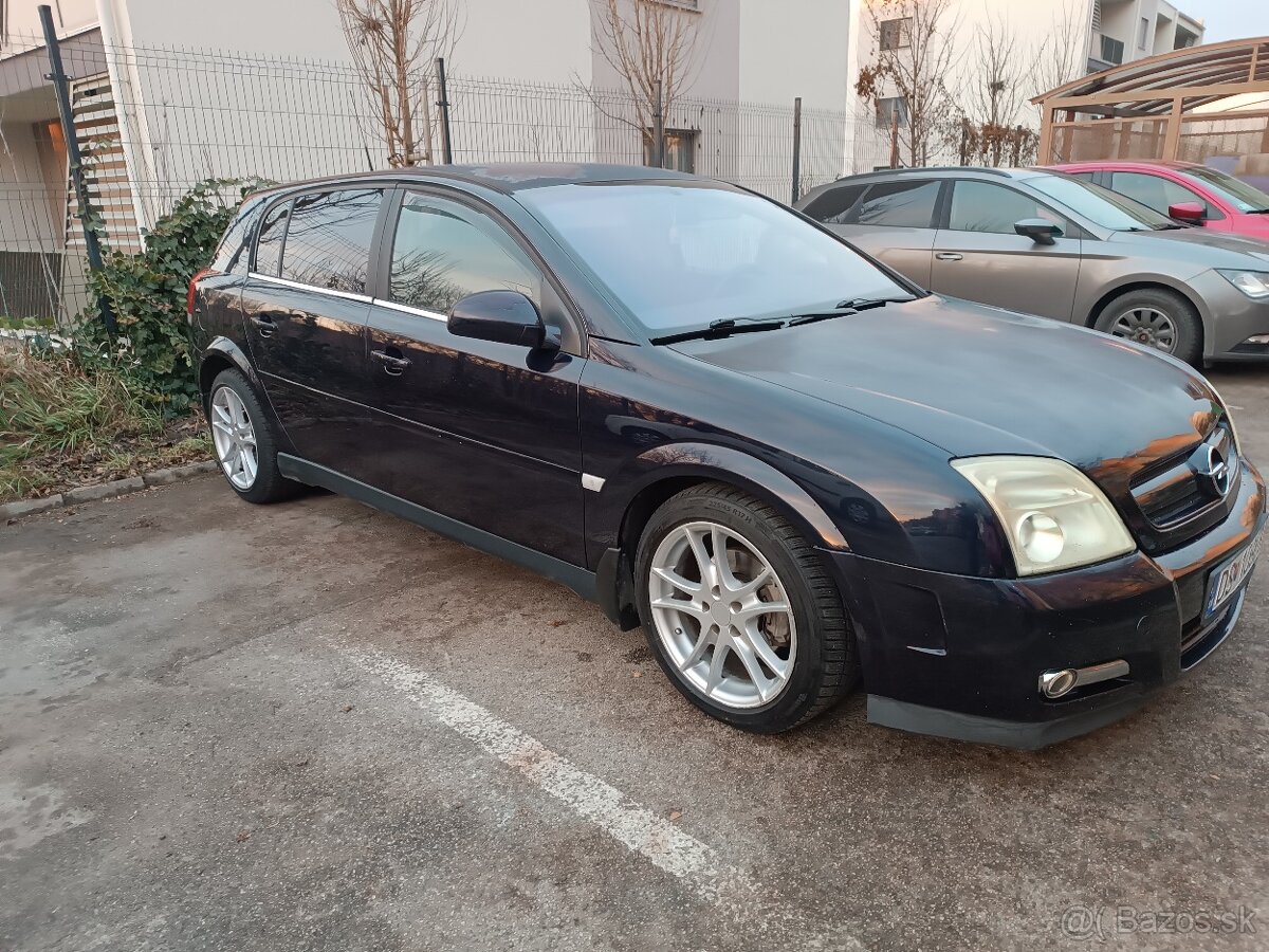 Opel Vectra C Signum - 2