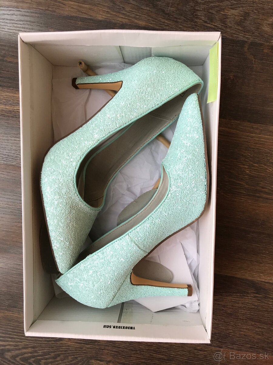 Šaty 2x a lodičky - 2