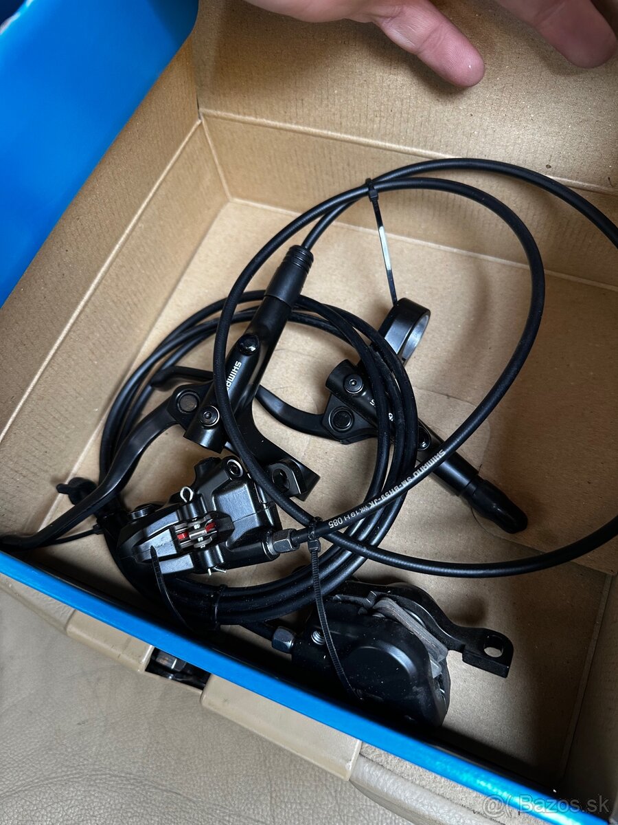 Predná a zadná brzda shimano mt200 - 2