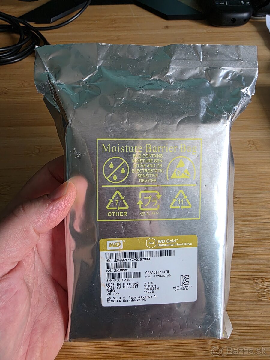 WD Gold 3,5", 4TB, 7200RPM, 256MB cache - 2