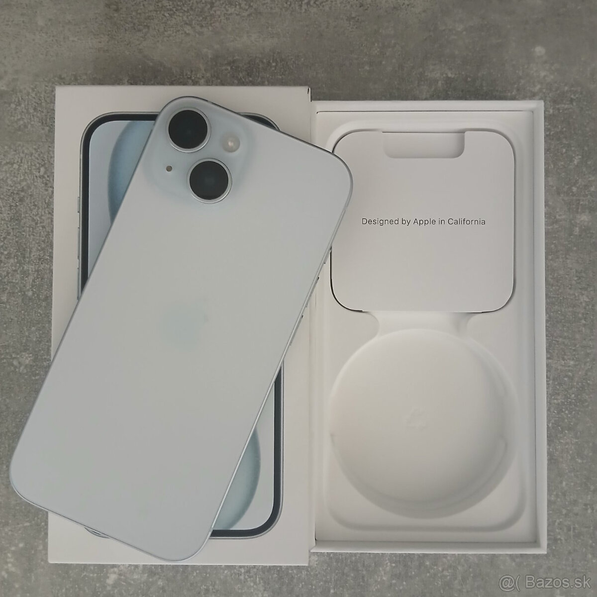 iPhone 15 blue 128 GB - 2