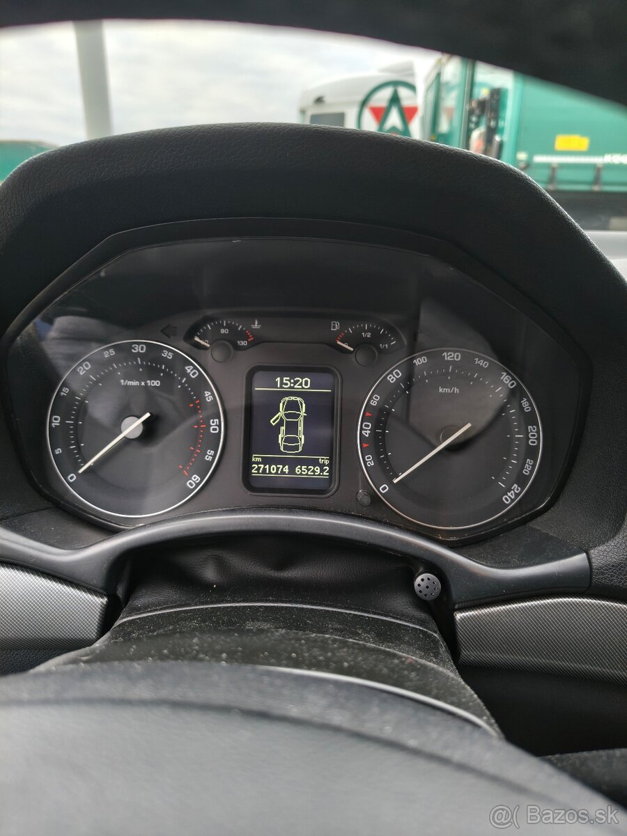 Škoda octavia 2 1.9 tdi dsg - 2