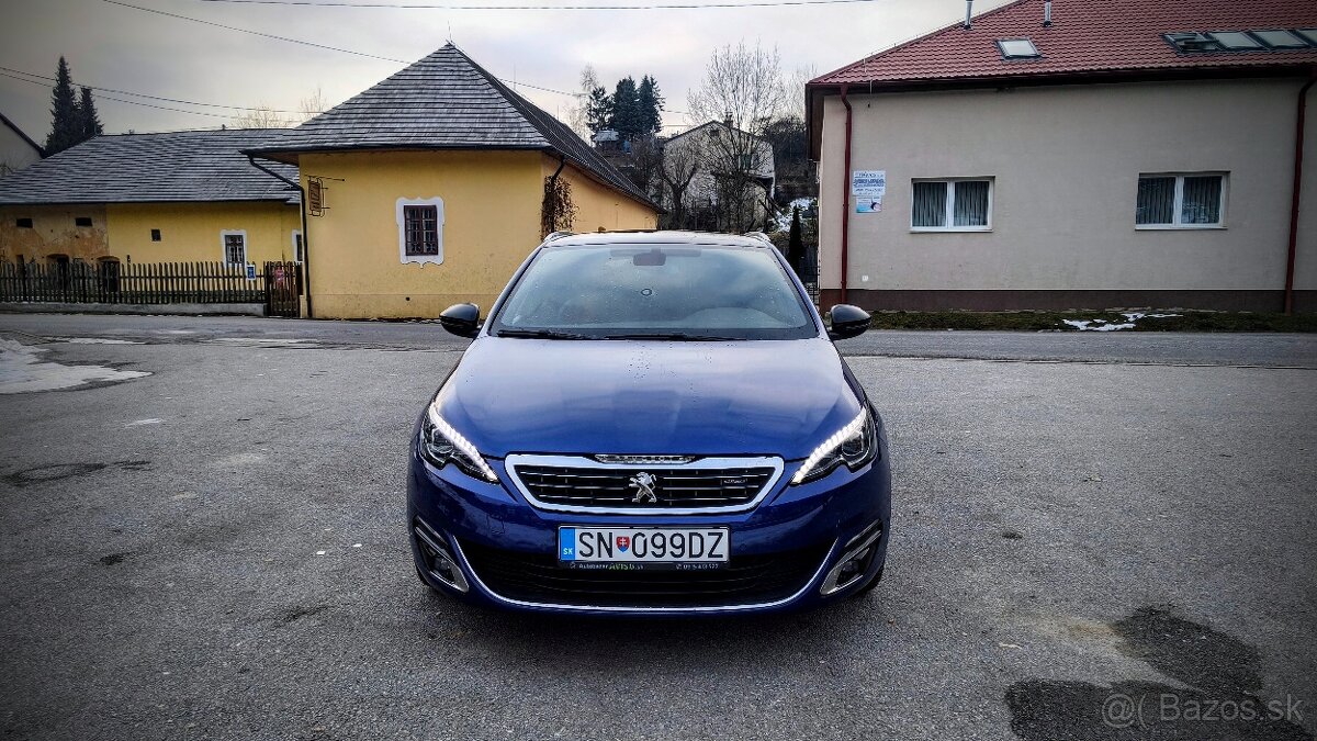 Peugeot 2008 e GT pack - 2