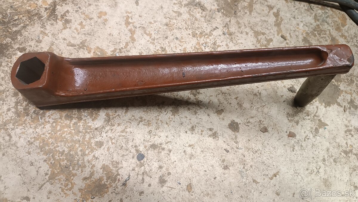 Predám kľukula na strojný zverak - 2