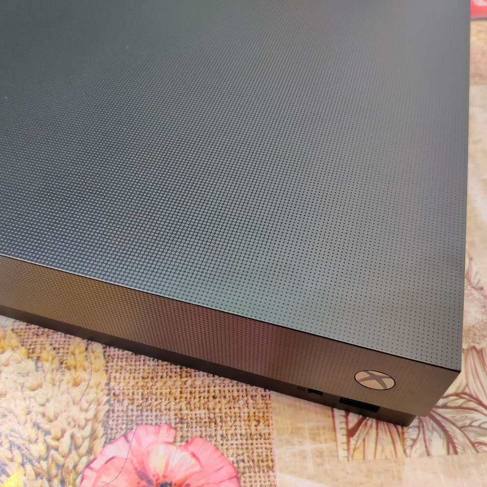 Xbox One X 1TB Project Scorpio Edition +Cyberpunk - 2