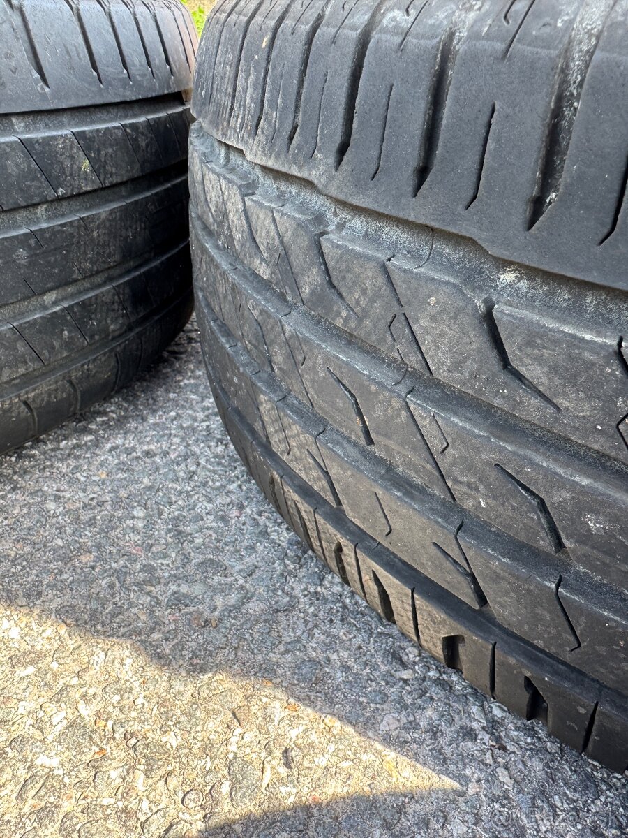 Audi Q5 235/65R17 - 2