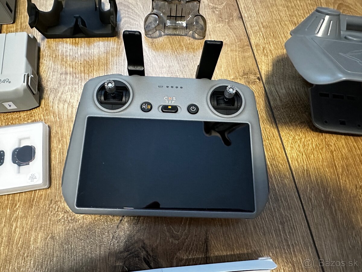 DJI Mini 4 Pro Fly More Combo – Top stav, záruka do 2027 - 2