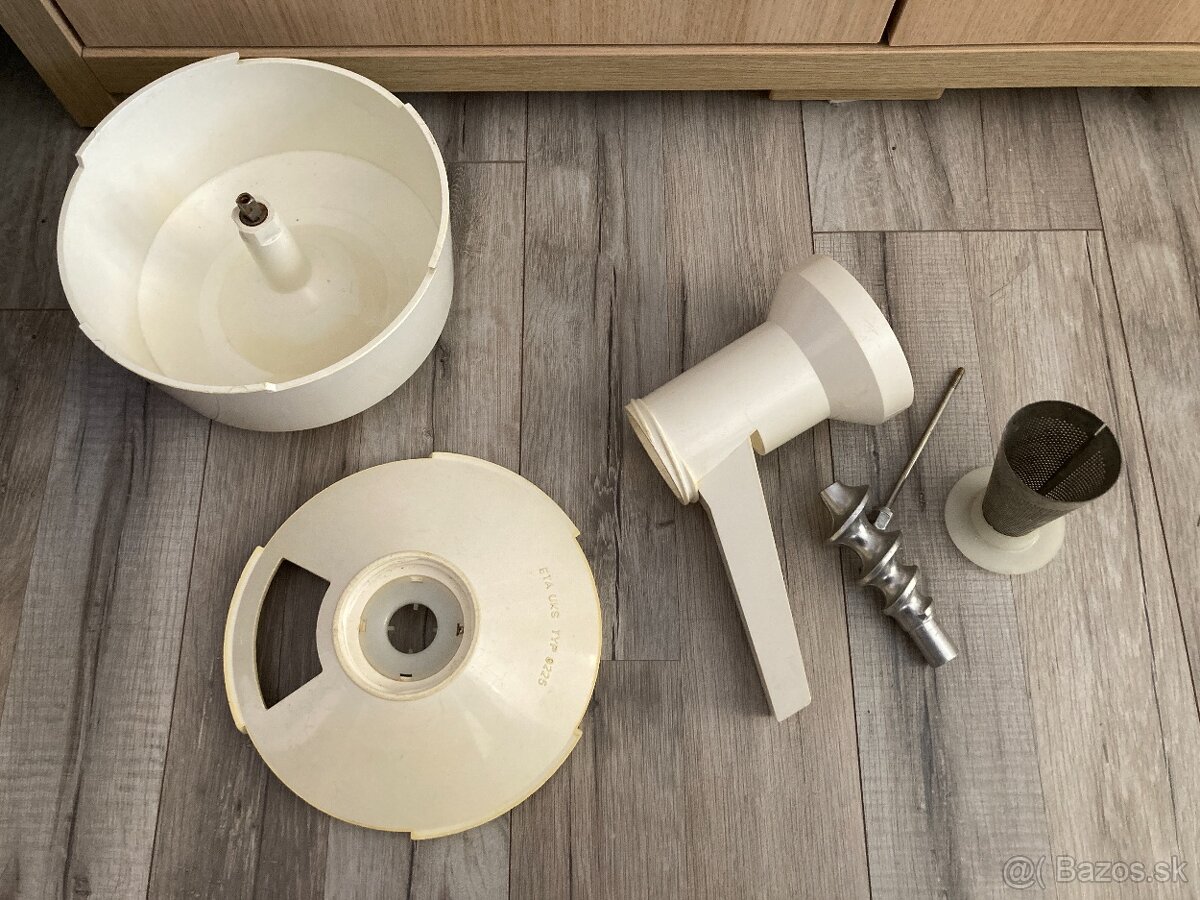 odšťavovač k mixérom ETA - 2