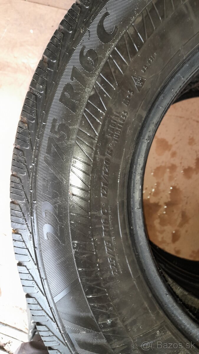 C kolesa na Dodavku .225/R16C.. - 2