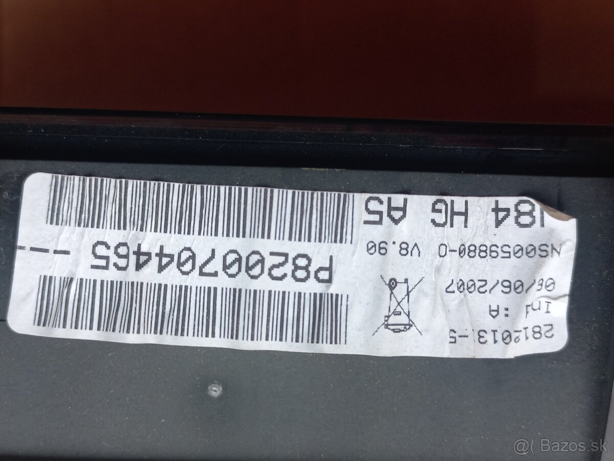 predam pristrojovy panelna renault - 2