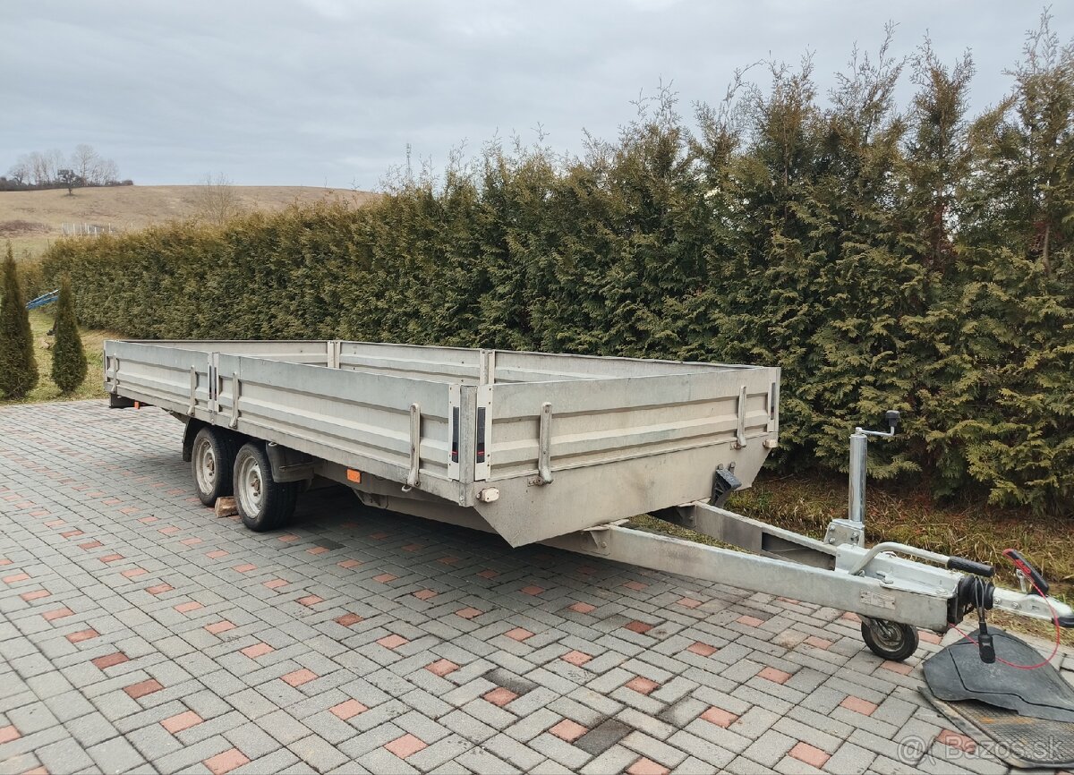 Dvojnapravovy prívesný vozík 2.6 t UNIKOL - 2