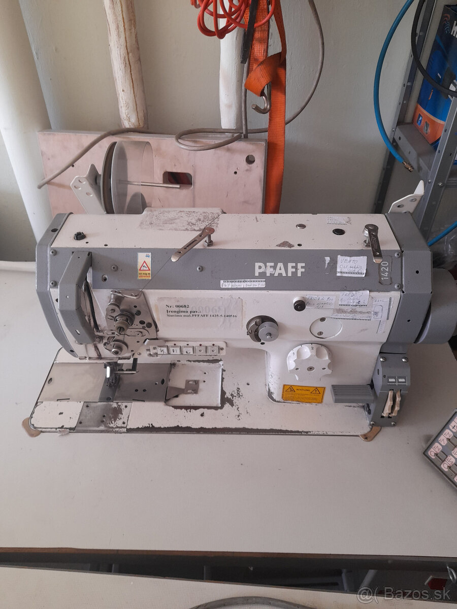 Pfaff1425 - 2