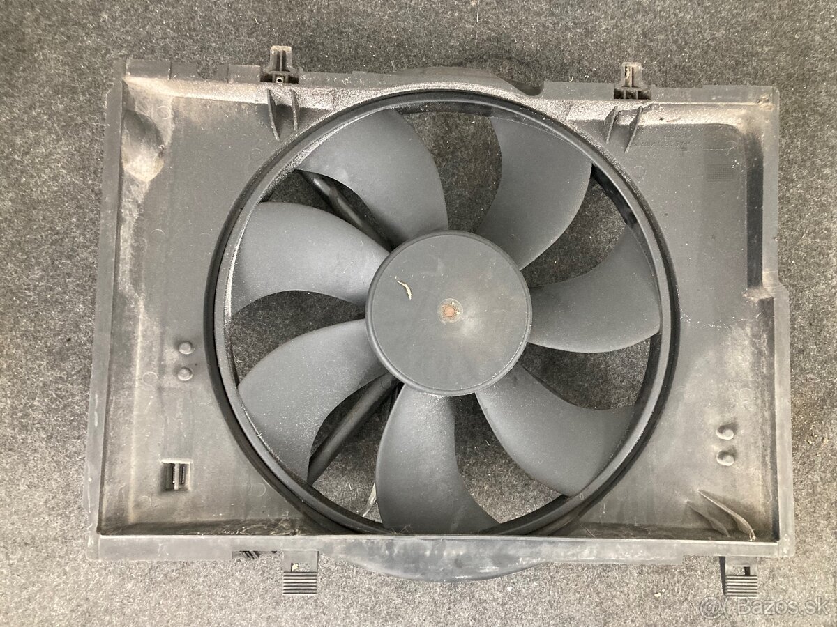 Ventilátor chladenia Mercedes clk w208 - 2